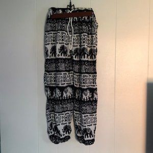 comfy, pants, stretchy, elephant